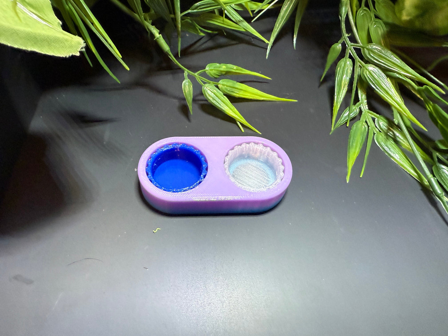 0.5oz cup Floor Feeder